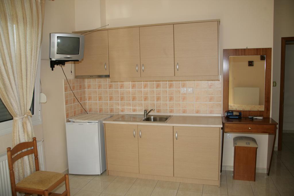 Elanthi Hostel Kastoria Quarto foto