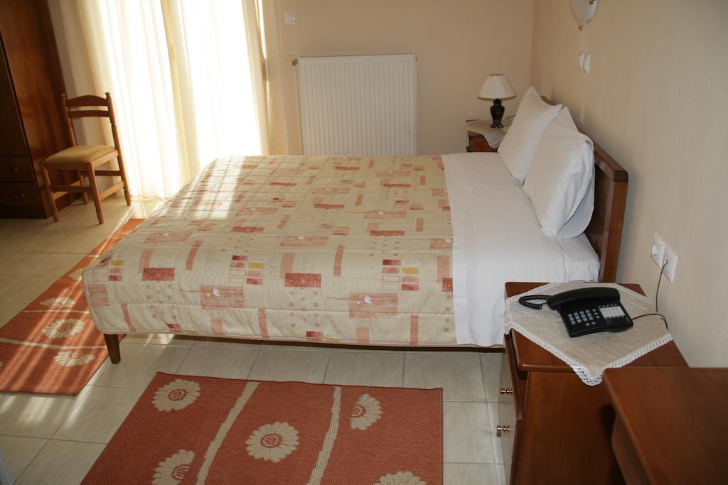 Elanthi Hostel Kastoria Quarto foto